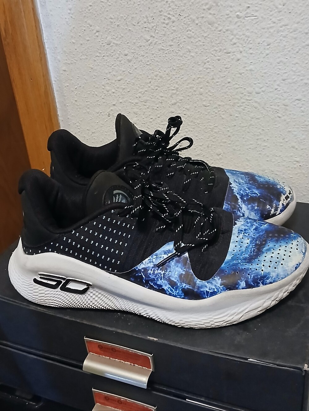 Under Armour Curry 3Z7 Basketball Shoes Blue Black Men’s 8 / Women’s 9.5